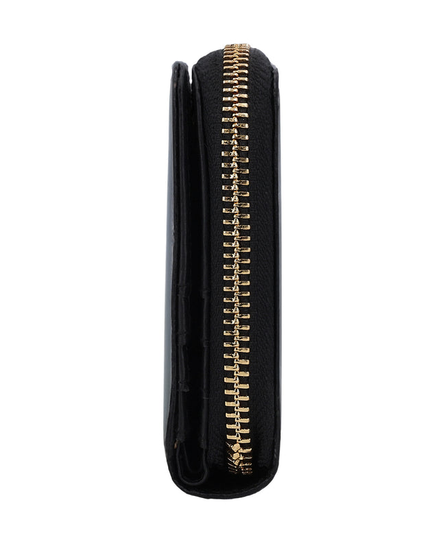 Monika